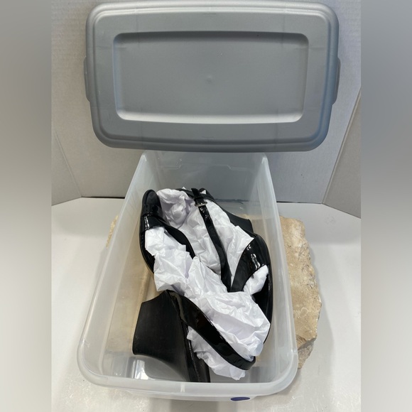 Sz 10 Franco Sarto Black Patent Leather Strappy Heeled Sandals - Picture 13 of 13